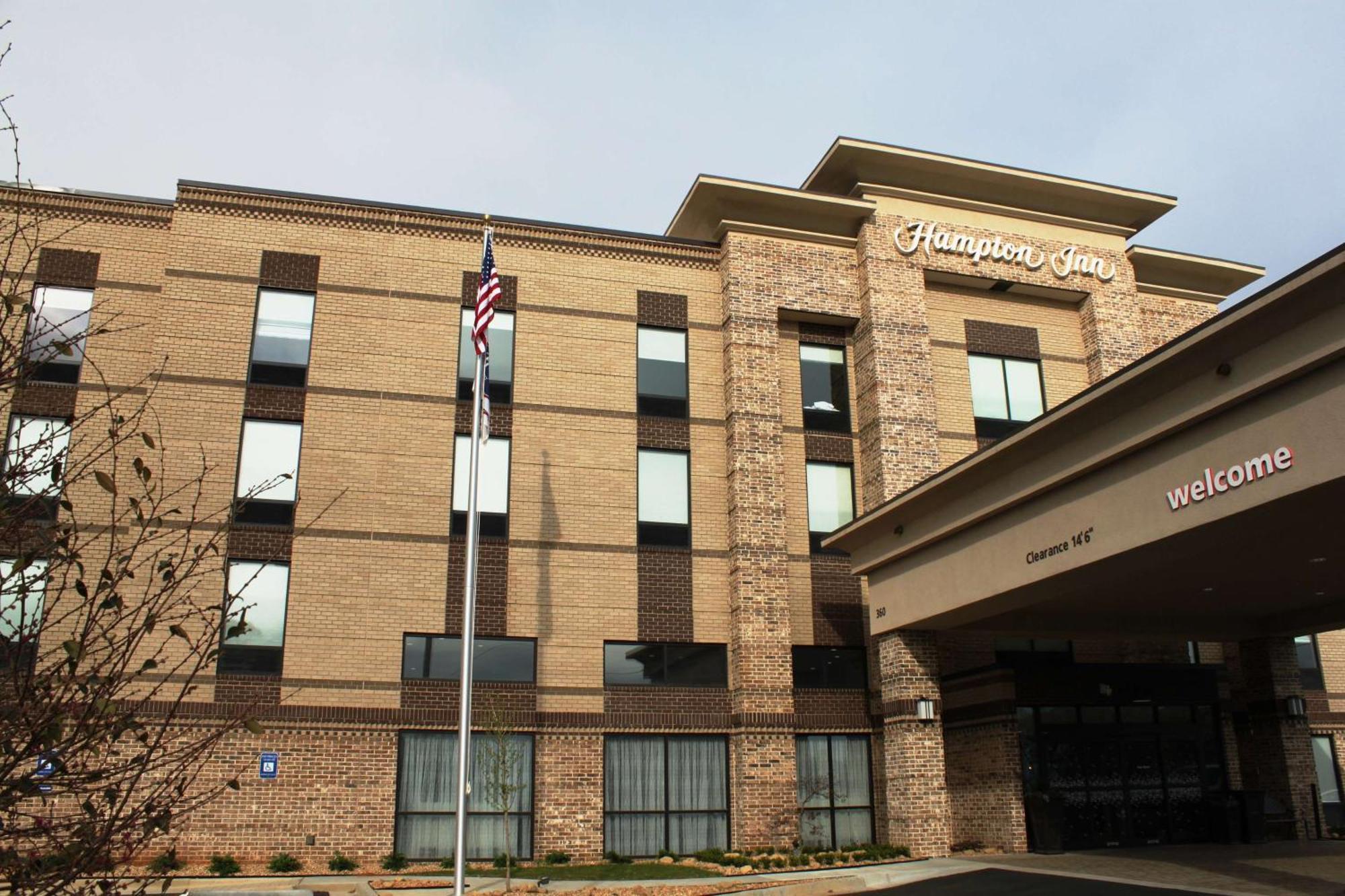 Hampton Inn Forsyth Exterior foto